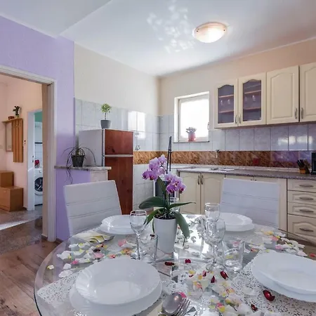 One-bedroom In Apartament *