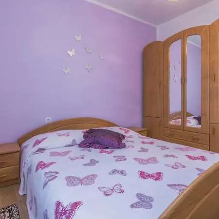 Apartament One-bedroom In